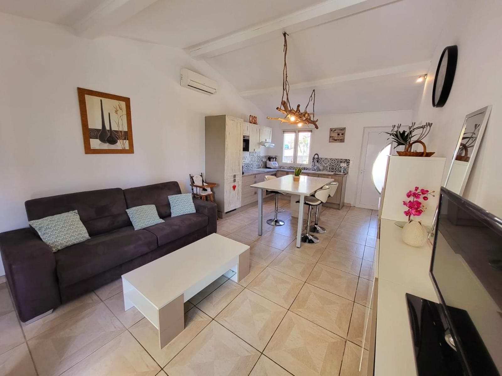 Casa Leone 83 Apartment ซอลลิเอส-ปองต์ ภายนอก รูปภาพ
