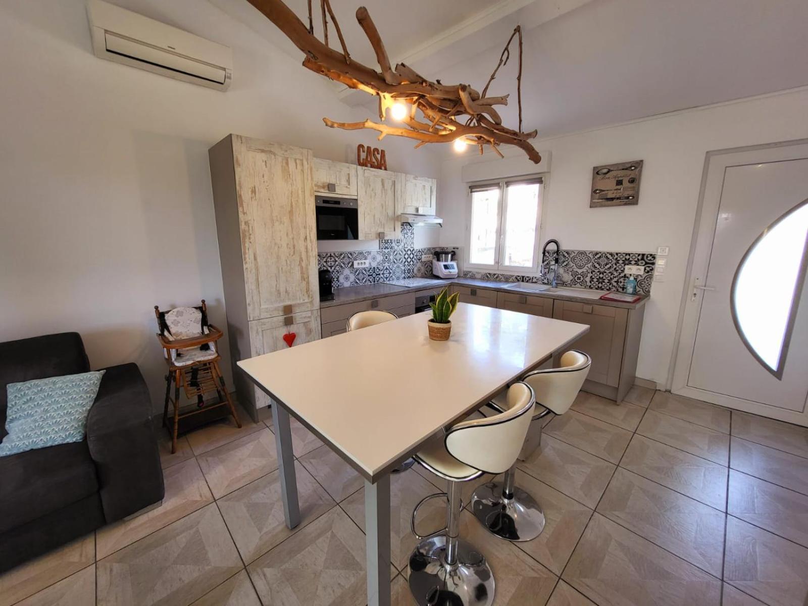 Casa Leone 83 Apartment ซอลลิเอส-ปองต์ ภายนอก รูปภาพ