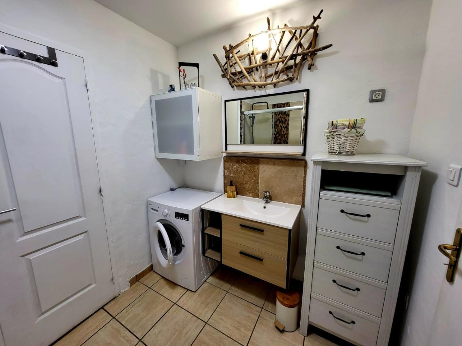Casa Leone 83 Apartment ซอลลิเอส-ปองต์ ภายนอก รูปภาพ