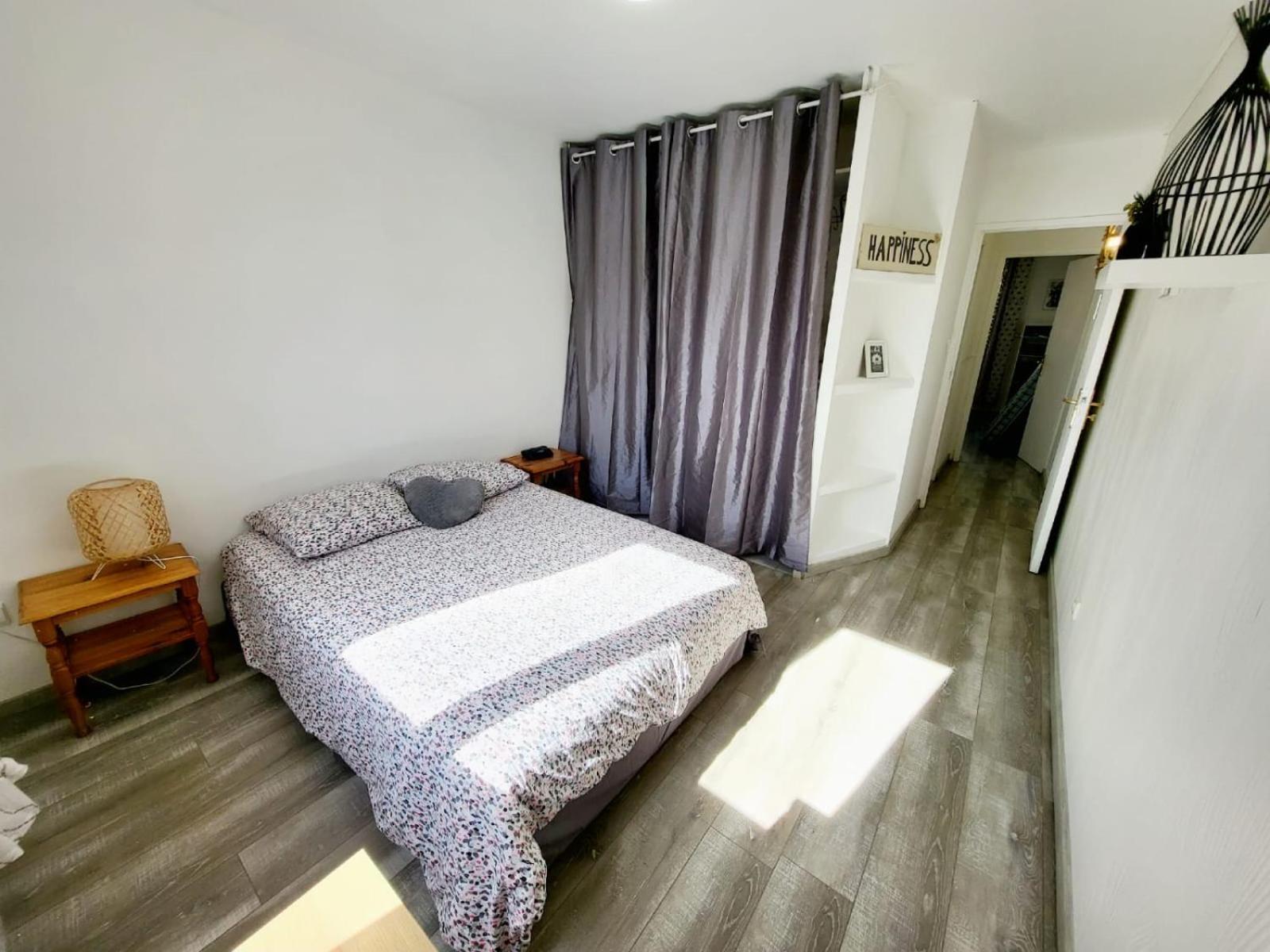 Casa Leone 83 Apartment ซอลลิเอส-ปองต์ ภายนอก รูปภาพ